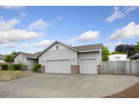 14990 Se Pioneer Drive Clackamas OR 97015
