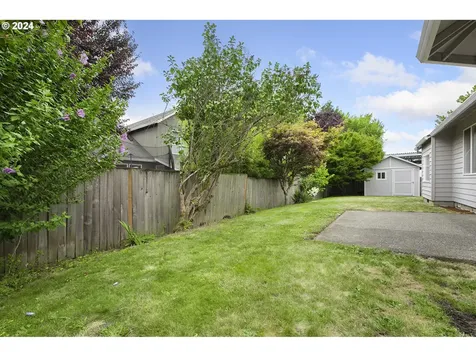 14990 Se Pioneer Drive Clackamas OR 97015