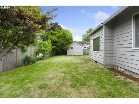 14990 Se Pioneer Drive Clackamas OR 97015