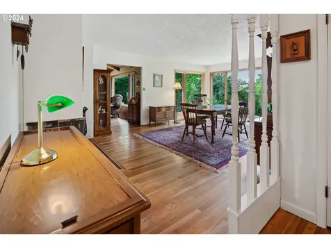 2390 South Shore Boulevard Lake Oswego OR 97034