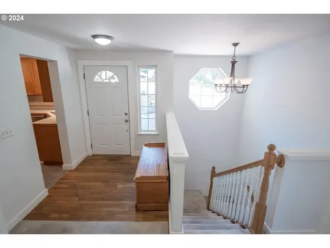 360 S 22nd Street Cottage Grove OR 97424
