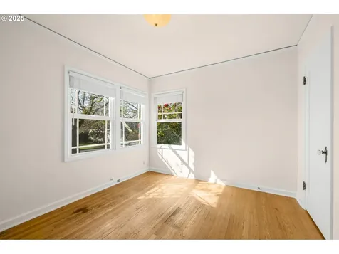 224 SE 50th Avenue Portland OR 97215