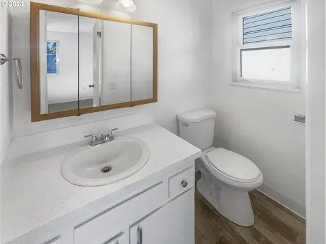 13304 Clairmont Way Oregon City OR 97045