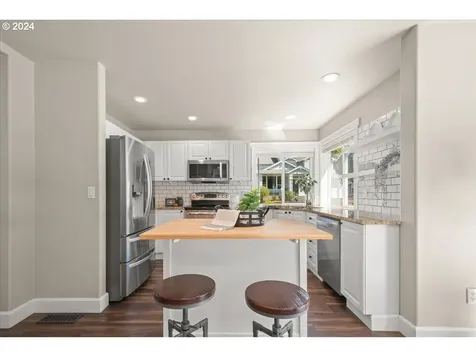 13822 Sw 162nd Terrace Portland OR 97223