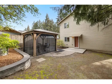 149 Ne 160th Avenue Portland OR 97230