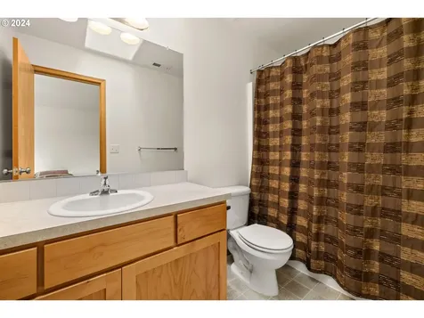 149 Ne 160th Avenue Portland OR 97230