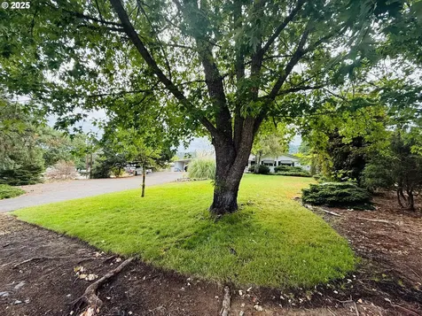 540 Taylor Street Myrtle Creek OR 97457