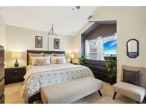 1637 SE Night Heron Way Gresham OR 97080