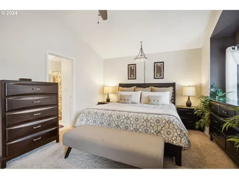 1637 SE Night Heron Way Gresham OR 97080