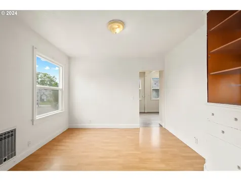 1421 NE Dallas Street Camas WA 98607