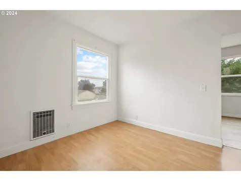 1421 NE Dallas Street Camas WA 98607
