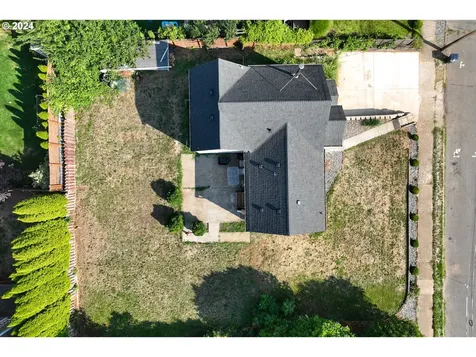 1421 NE Dallas Street Camas WA 98607