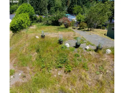 1351 Dakota Street Coos Bay OR 97420