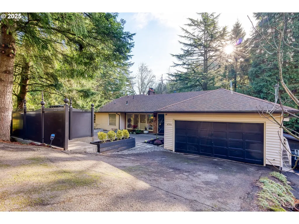 4786 SW Elm Lane Portland OR 97221