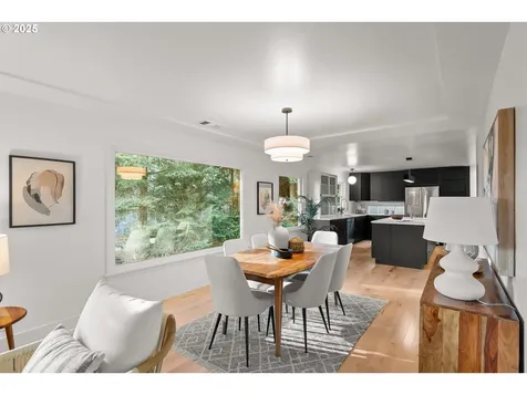 4786 SW Elm Lane Portland OR 97221