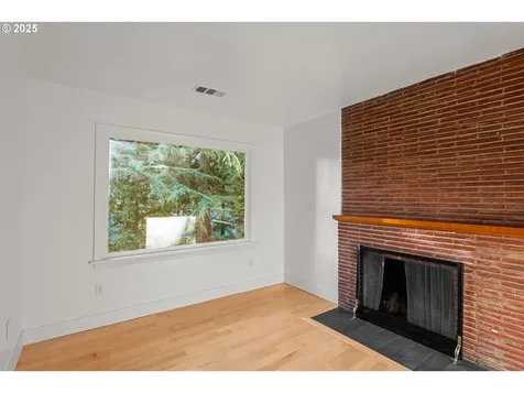 4786 SW Elm Lane Portland OR 97221
