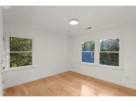 4786 SW Elm Lane Portland OR 97221