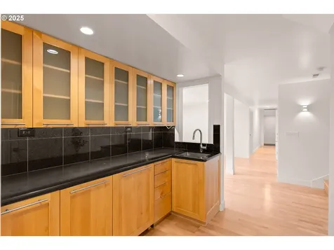 4786 SW Elm Lane Portland OR 97221