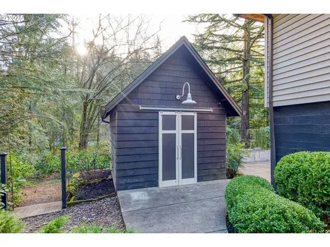 4786 SW Elm Lane Portland OR 97221