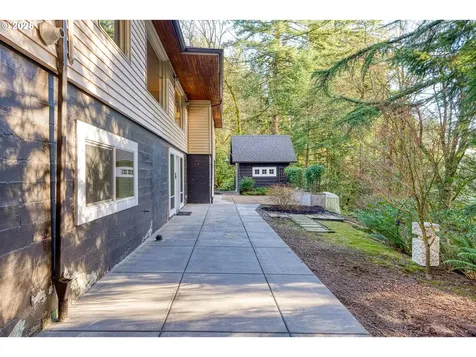 4786 SW Elm Lane Portland OR 97221