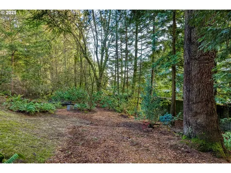 4786 SW Elm Lane Portland OR 97221