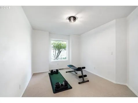 120 W Nicholas Way Newberg OR 97132