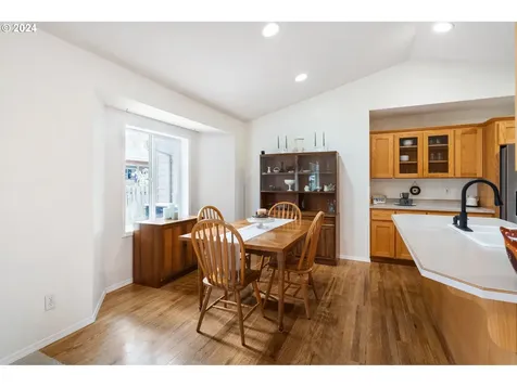 120 W Nicholas Way Newberg OR 97132