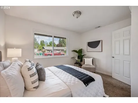 420 Sw Devonwood Avenue Beaverton OR 97006
