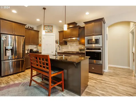 4313 N Ridgefield Woods Drive Ridgefield WA 98642