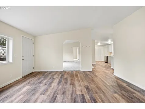 542 S 15th Street Cottage Grove OR 97424