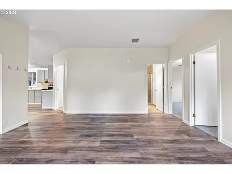 542 S 15th Street Cottage Grove OR 97424