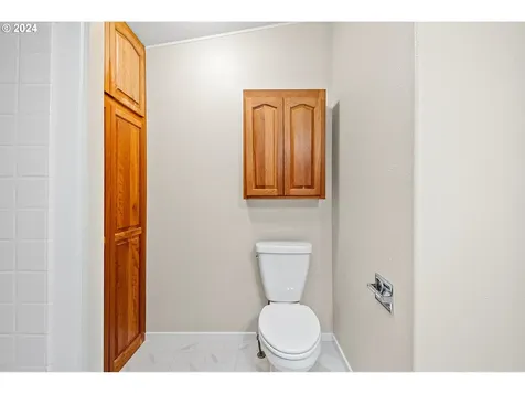 542 S 15th Street Cottage Grove OR 97424