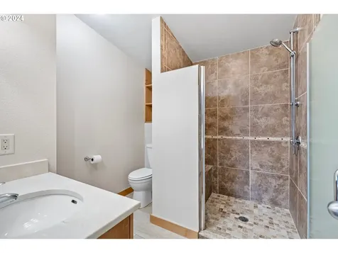 542 S 15th Street Cottage Grove OR 97424