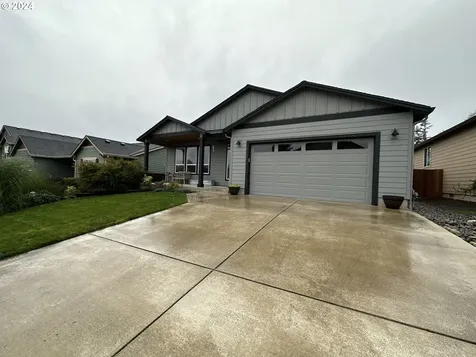 3145 45th Street Washougal WA 98671