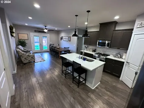 3145 45th Street Washougal WA 98671