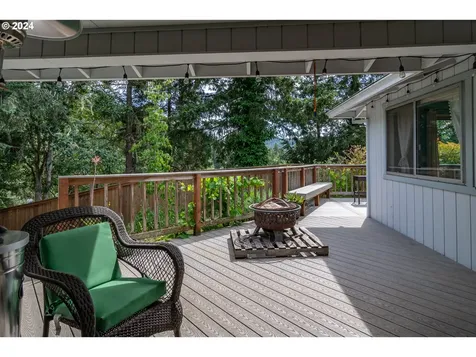 168 Live Oak Court Roseburg OR 97470