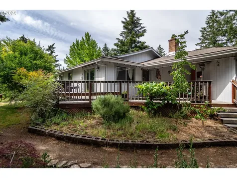 168 Live Oak Court Roseburg OR 97470
