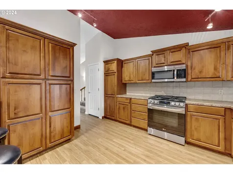 2630 Se 138th Loop Vancouver WA 98683