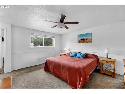 2630 Se 138th Loop Vancouver WA 98683