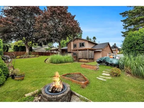2630 Se 138th Loop Vancouver WA 98683
