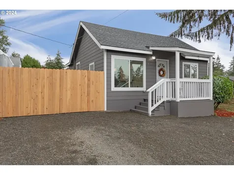 126 S Vista Way Kelso WA 98626