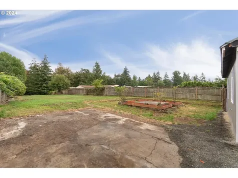 126 S Vista Way Kelso WA 98626