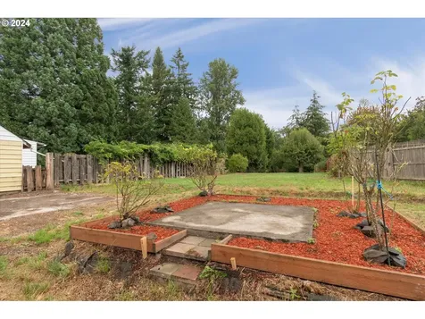 126 S Vista Way Kelso WA 98626