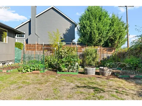 22330 SW Mandan Drive Tualatin OR 97062