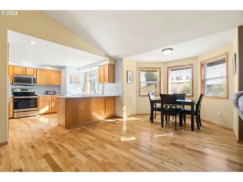 22330 SW Mandan Drive Tualatin OR 97062