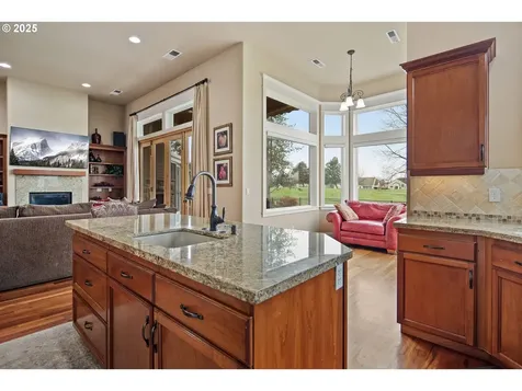 1875 Meridian Drive Woodburn OR 97071