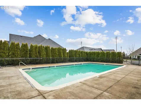 1875 Meridian Drive Woodburn OR 97071