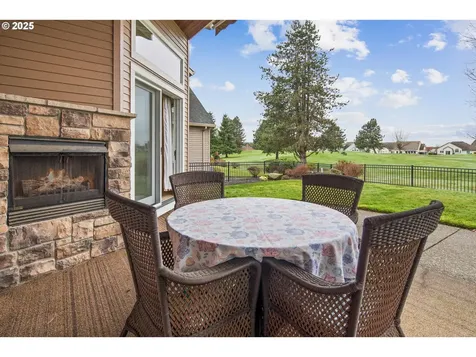 1875 Meridian Drive Woodburn OR 97071