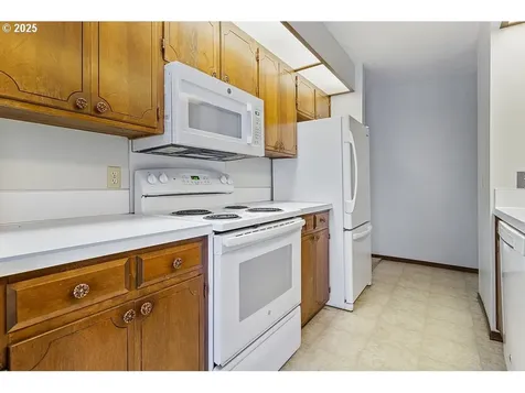 12620 NE Prescott Drive Portland OR 97230