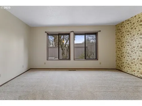 12620 NE Prescott Drive Portland OR 97230